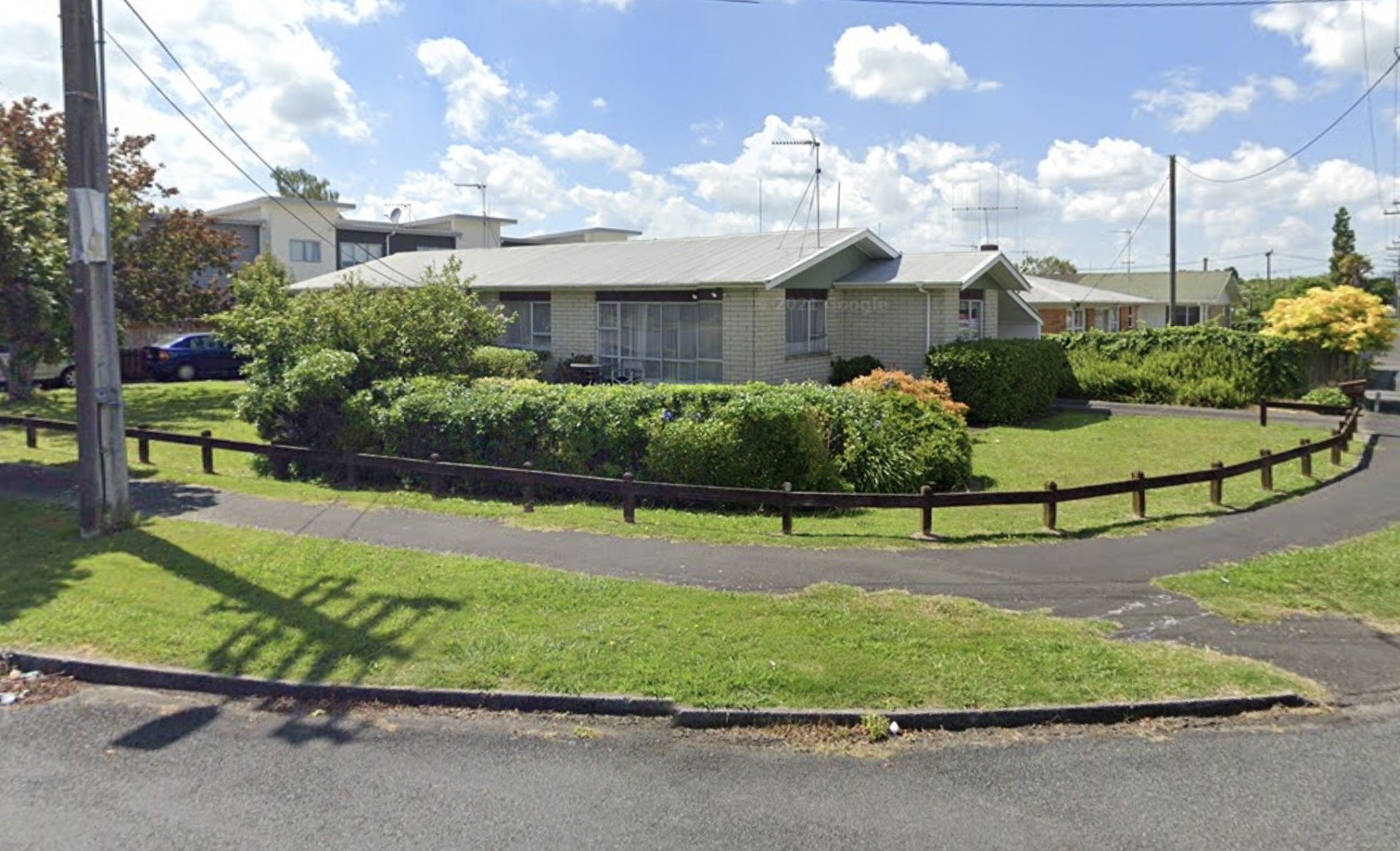 142 Old Farm Road and 84 Cameron Road, Hamilton East, Hamilton